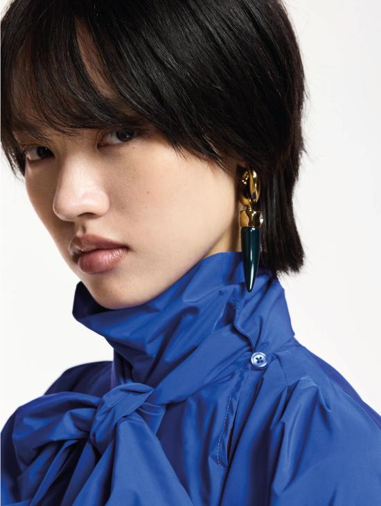 26FW 에센셜앤트워프 이어링 Orecchini con Ciondolo a Forma di Corno 마로네/베르데 - ESSENTIEL ANTWERP