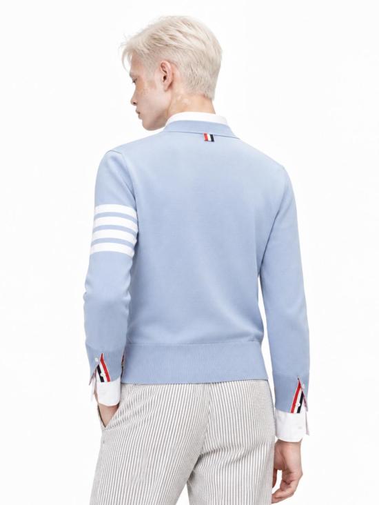 26FW 톰브라운 4바 서스테이너블 파인 메리노 울 클래식 가디건 MKC002AY1014 482 LT BLUE - THOM BROWNE