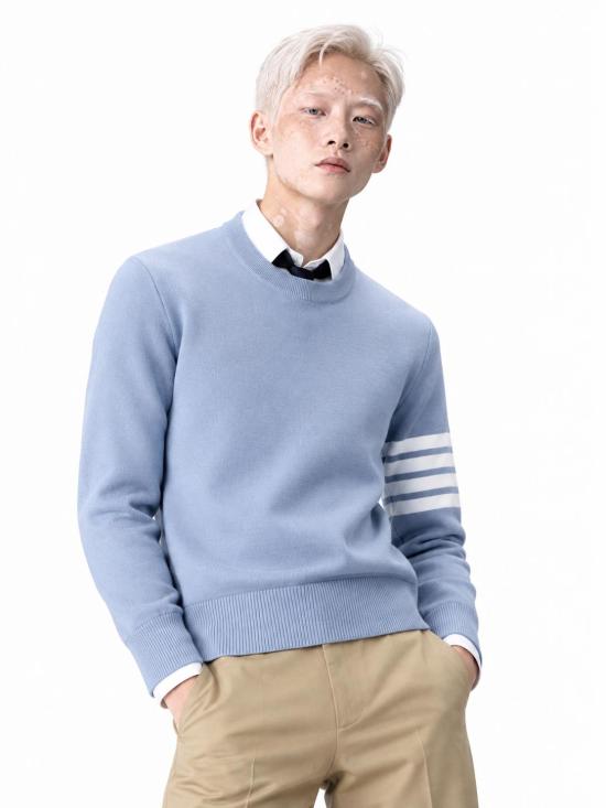 26FW 톰브라운 사선완장 메리노 울 니트 MKA002AY1014 482 LT BLUE - THOM BROWNE