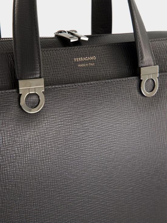 26FW 살바토레 페라가모 숄더백 241806 786555 Black - SALVATORE FERRAGAMO