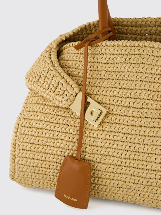 26FW 살바토레 페라가모 토트백 21A167 783334 Beige - SALVATORE FERRAGAMO