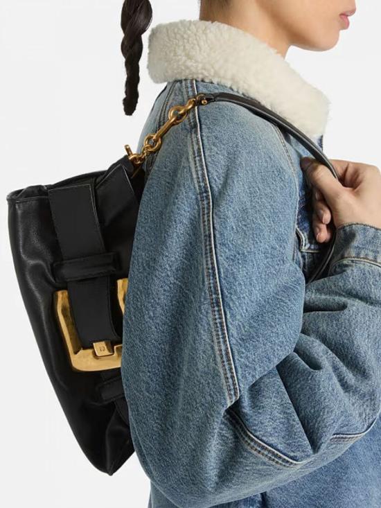 26FW 발망 숄더백 HN1AE994LSAX 0PA Black - BALMAIN