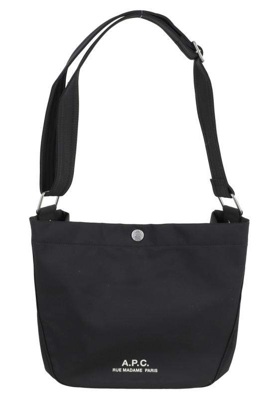 26FW 아페쎄 저널 로고 스몰 숄더백 PSAKR M67010 099 Black