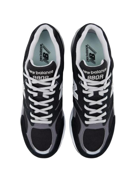 26FW 뉴발란스 스니커즈 U880R8EU BLACKCASTLEROCK - NEW BALANCE