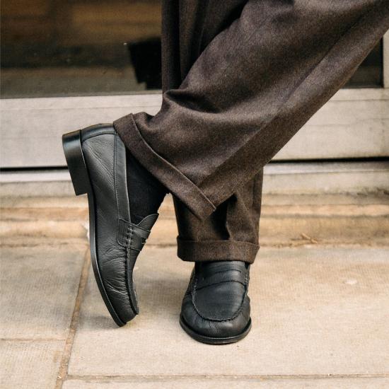 26FW DUKE + DEXTER 플랫 슈즈 FW26PEBLKPLEAT 2 Black - DUKE + DEXTER