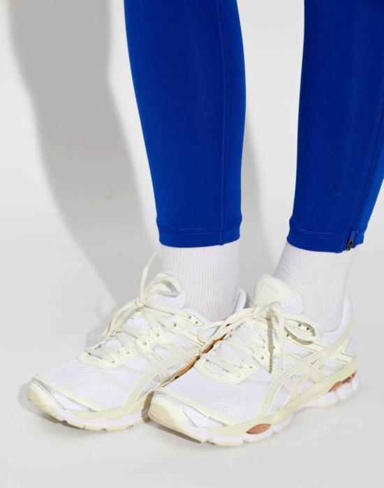 26FW 아식스 스니커즈 1203A887100 White - ASICS