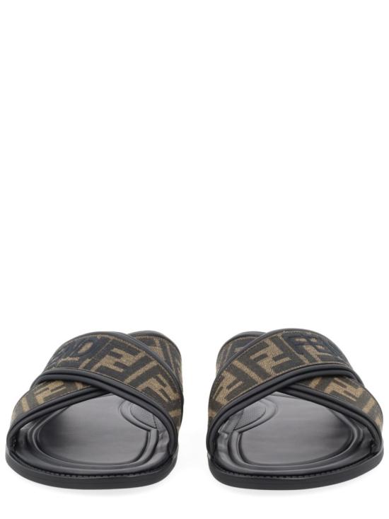  펜디 패브릭 슬라이드 7X1548 AJZEF0R7R Brown - FENDI