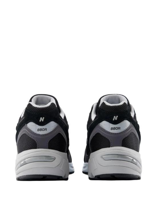 26FW 뉴발란스 스니커즈 U880R8EUBLACKCASTLEROCK - NEW BALANCE