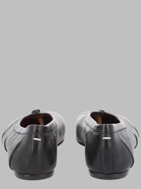  마르지엘라 타비 발레리나 스웨이드 플랫 슈즈 S58WZ0127 P3753T8013 - MAISON MARGIELA