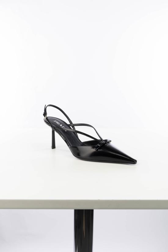 26FW 프라다 브러시드 레더 슬링백 펌프스 1I675OF075055 F0002 Nero - PRADA