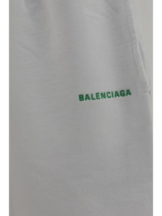 26FW 발렌시아가 백 릴랙스드 핏 쇼츠 826385TTVJ2 9163 WHITE - BALENCIAGA