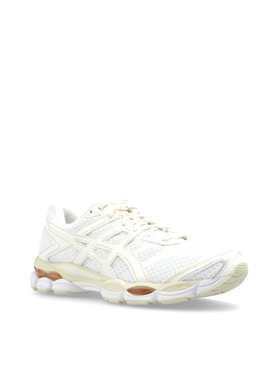 26FW 아식스 스니커즈 1203A887100 WHITE