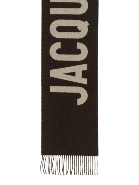 26FW 자크뮈스 머플러/스카프 ACU00435AOT 4001080 BROWN - JACQUEMUS