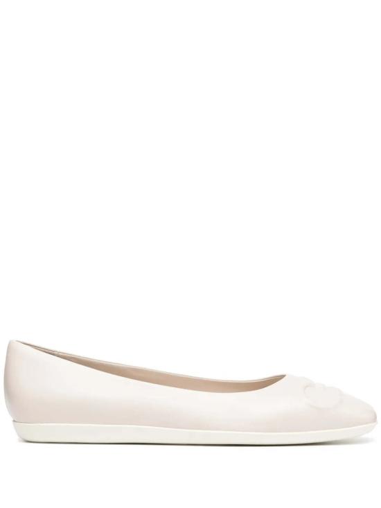  살바토레 페라가모 스니커즈 페라가모 간치니 발레리나  화이트 - SALVATORE FERRAGAMO