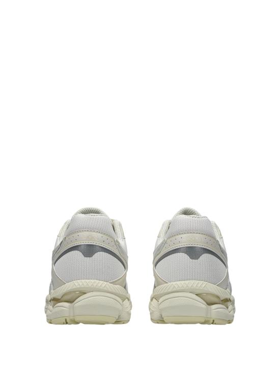 26FW 아식스 스니커즈 1203A733 107 CREAM PURE SILV - ASICS