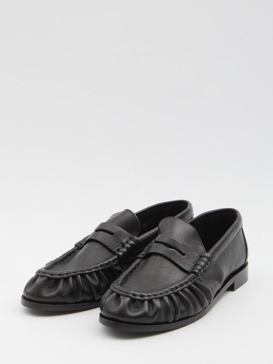 26FW 생로랑 르 로퍼 플랫 슬립온 81890825VAA1000 NERO - SAINT LAURENT