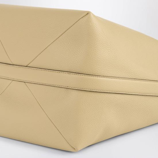 26FW 토템 토트백 263WAL0138LE0030 144 BEIGE - TOTEME