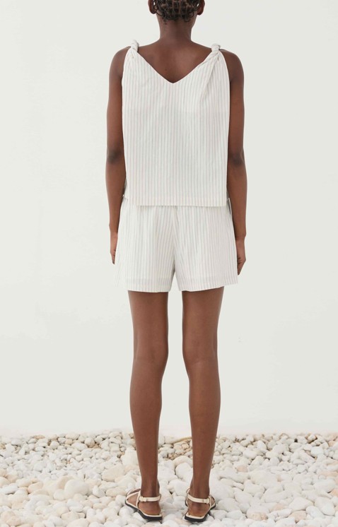 26SS 엘레 민소매 티셔츠 SS260013PANNA White - ELEH