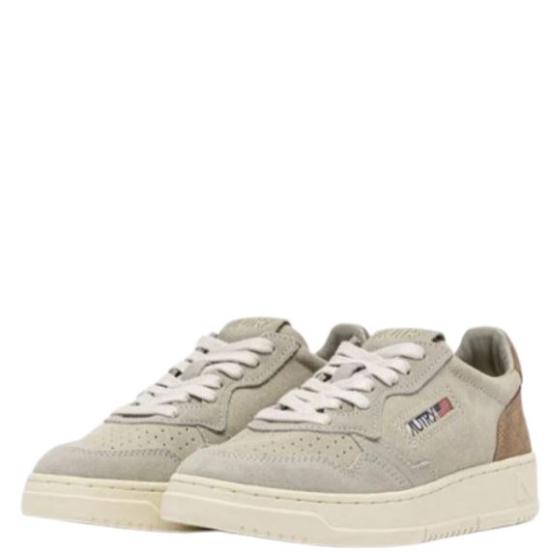 26FW 오트리 메달리스트 로우 레더 스니커즈 AULWTS37 TRIC SUEDE PELICAN - AUTRY