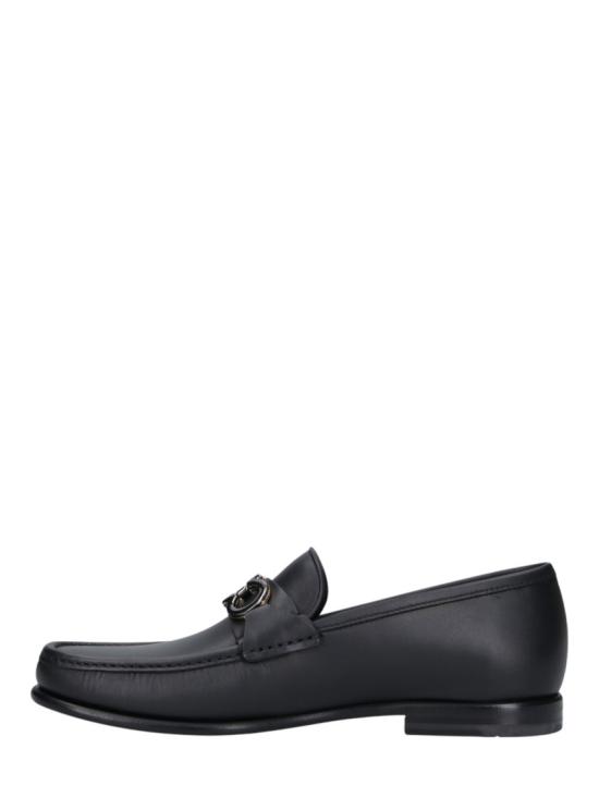 26FW 살바토레 페라가모 로퍼 784445001 Black - SALVATORE FERRAGAMO