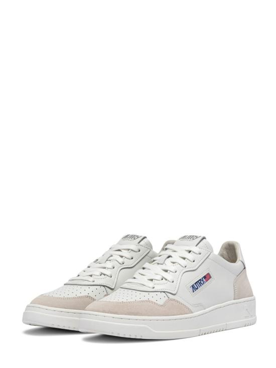 26FW 오트리 메달리스트 로우 스니커즈 AULMLS30 White - AUTRY