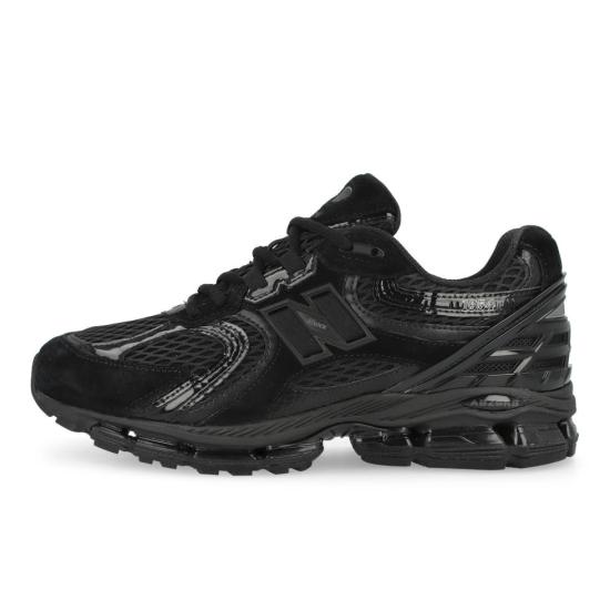 26FW 뉴발란스 스니커즈 U19543VU BLACK