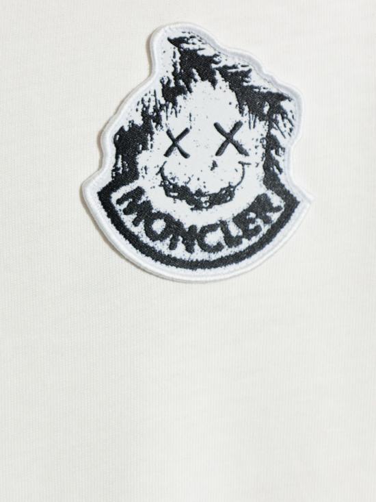 26FW 몽클레어 반팔 티셔츠 L20918C0002189AUG 34 NATURAL - MONCLER