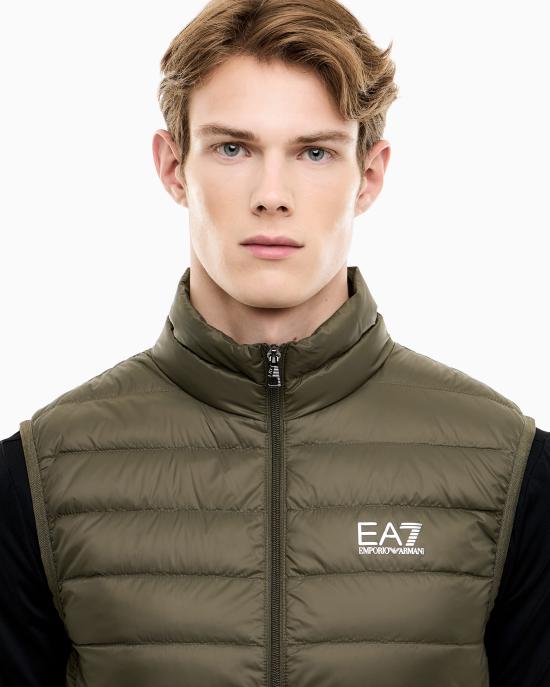 26FW 엠포리오 아르마니 베스트 8NPQ06 PNGPZ U7014 GREEN - EMPORIO ARMANI