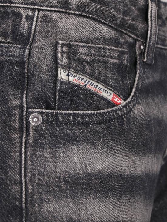 26FW 디젤 데님 팬츠 A26094 09R33 02 BLACK - DIESEL