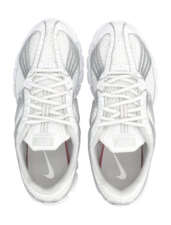 26FW 나이키 스니커즈 IU7360 103 WHITE METALLIC SILVER - NIKE