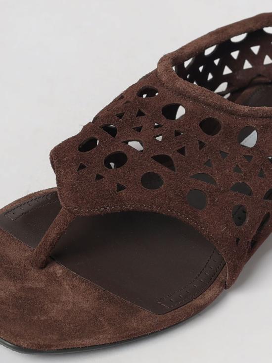 26FW 알라이아 힐/펌프스 AA3S1014I236 719 Brown - ALAIA