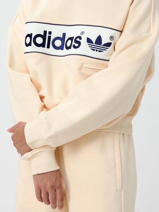 26FW 아디다스 스웨터 LD1621 Yellow Cream - ADIDAS