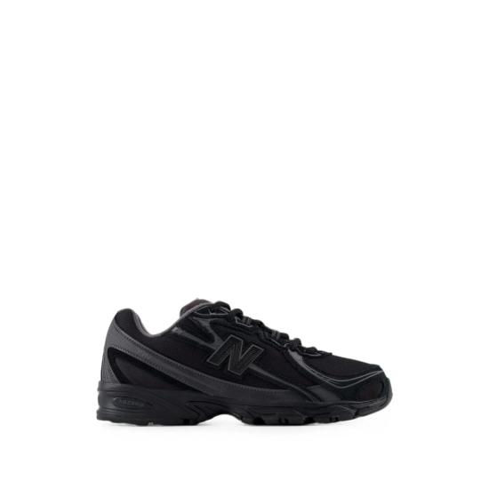 26FW 뉴발란스 740 스니커즈 U7408XH BLACK