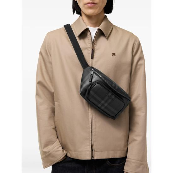 26FW 버버리 벨트백 8128050 ML IRON CH C3331 BLACK - BURBERRY