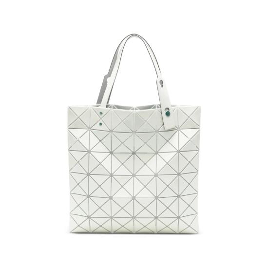 26FW 바오바오 토트백 BB68AG623 04 WHITE