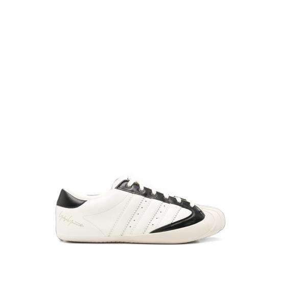 26FW 아디다스 스니커즈 KI7781 WHBLK WHITE