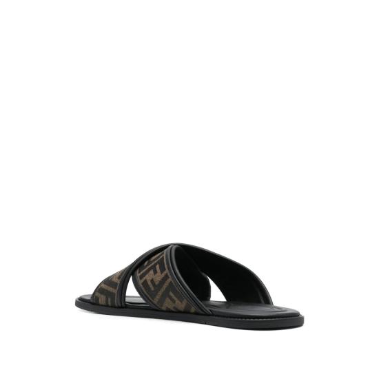 26SS 펜디 샌들 AJZE 7X1548 F0R7R BLACK - FENDI