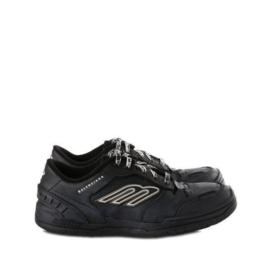 26FW 발렌시아가 햄튼스 미디움 원 아웃 스니커즈 841765 WCURB 1000 BLACK