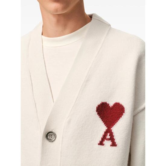 26SS 아미 하트 로고 인타르시아 V넥 가디건 UKC367 018 154 WHITE - AMI