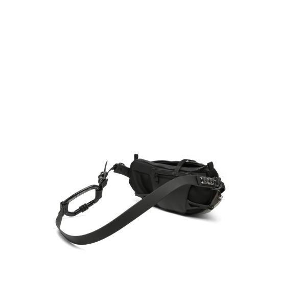 26FW 이너라움 벨트백 I30PCBKHOOK BLACK - INNERRAUM
