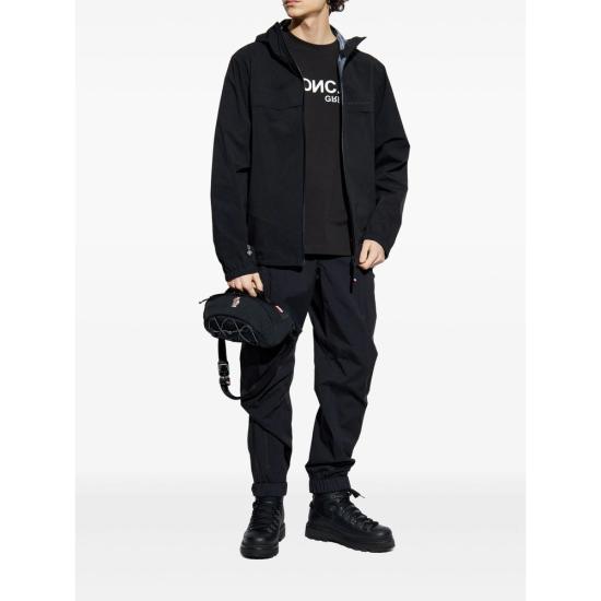 26SS 몽클레어 트레이닝/조거 팬츠 5987M 2A000 03 999 BLACK - MONCLER