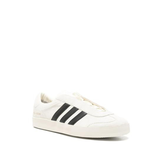 26FW 아디다스 스니커즈 LA6690 WHITE - ADIDAS