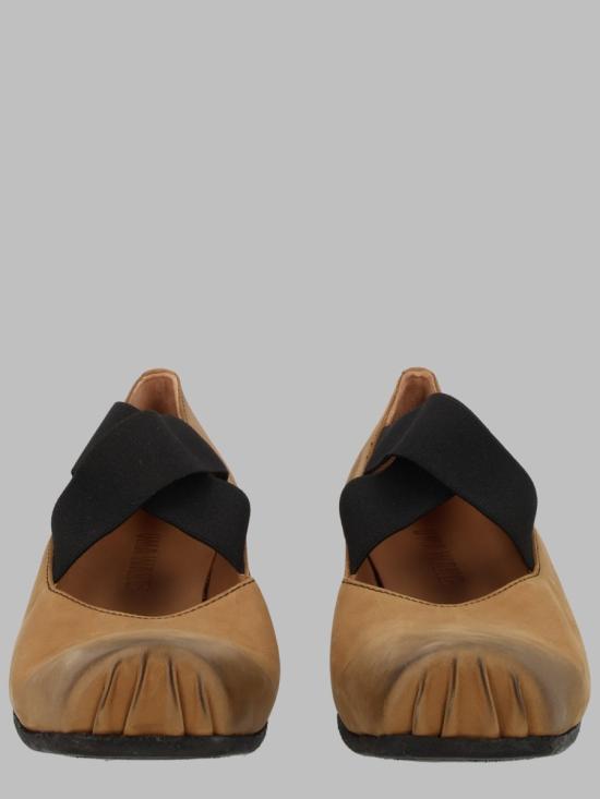 26FW 우마 왕 플랫 슈즈 US9003 UW249 BEIGE