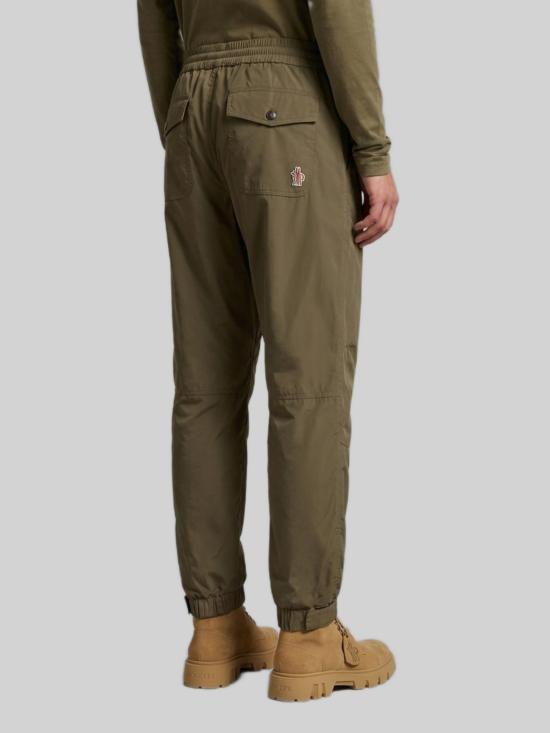 26FW 몽클레어 스트레이트 팬츠 L20972A00002 GREEN - MONCLER