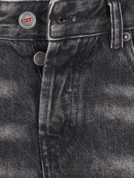 26FW 디젤 데님 팬츠 A26094 09R33 02 BLACK - DIESEL