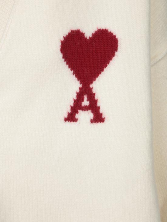 27FW 아미 하트 로고 인타르시아 V넥 가디건 UKC367 018 154 White - AMI