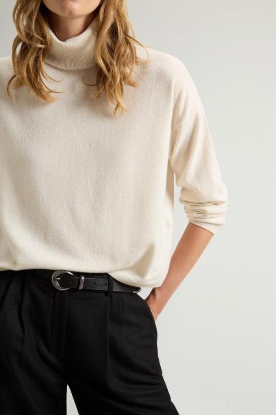 26FW 울리치 스웨터 CFWWKN2042FRUF0574 840 IVORY - WOOLRICH
