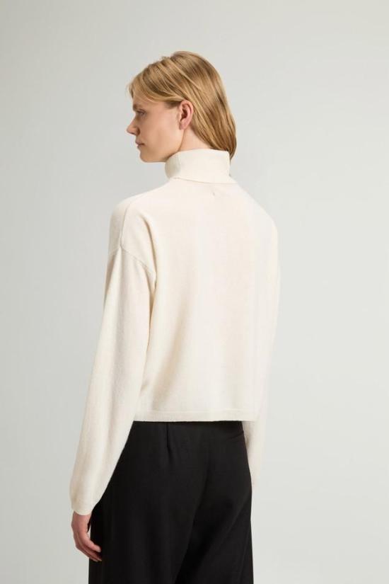 26FW 울리치 스웨터 CFWWKN2042FRUF0574 840 IVORY - WOOLRICH