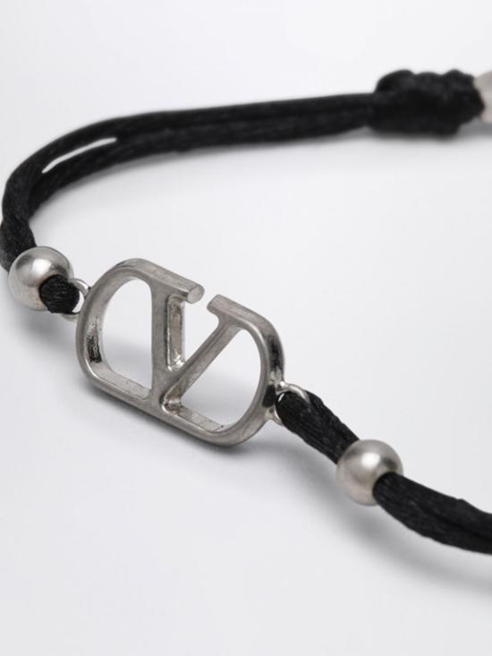 26FW 발렌티노 가라바니 주얼리 J0S67ZWK 0NO Black - VALENTINO GARAVANI