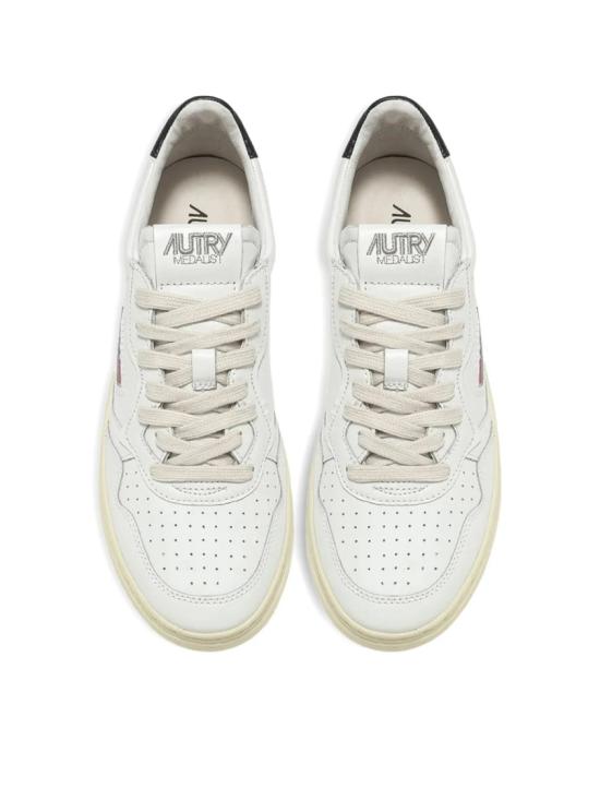 26FW 오트리 메달리스트 로우 레더 스니커즈 AULWLL22 White - AUTRY